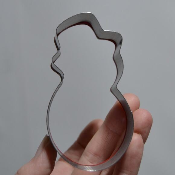 Christmas Cookie Cutters Metal with Rubber Top Set of 9 - Picture 4 of 5